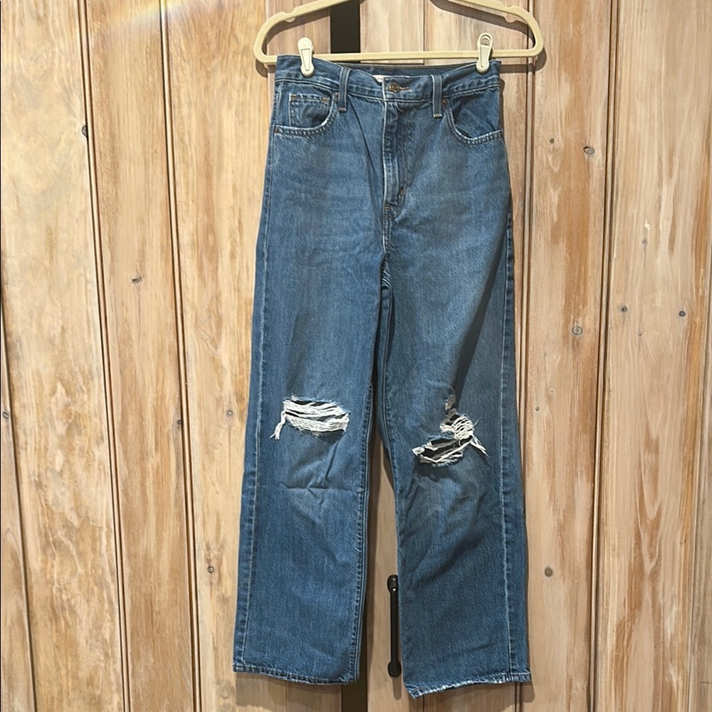 Levi’s Women's Blue High Waisted Straight Distressed Jeans